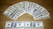 Dollar Gains Against Yen as Middle East Tensions Ease